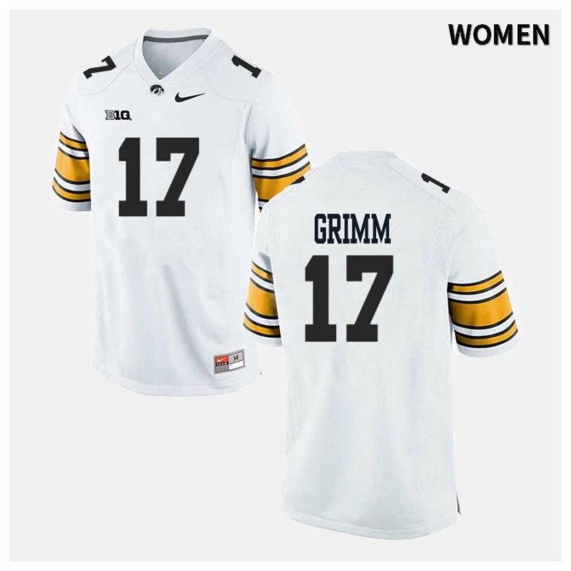 Women's Iowa Hawkeyes NCAA #17 Eric Grimm White Authentic Nike Alumni Stitched College Football Jersey OG34V58LC